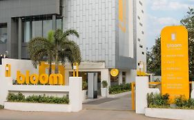 Bloom Hotel - Sg Highway
